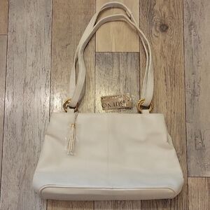 Bueno Vintage Classic White Shoulder Bag - NWT
